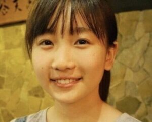 【画像】YOASOBIのikuraのFC2-PPVに出てそうな感じは異常www