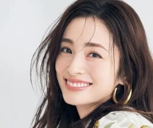 【画像】『あずみ』とかいう上戸彩がえっちなだけの映画wwwwwwwwww