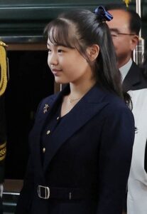【画像】金正恩の娘さん、美しく育つ