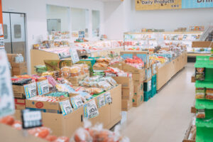 【画像】スーパー「女性店員がしこしこうどんをご発注して泣いている姿です」