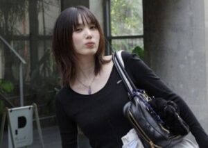【画像】本田翼(36)さん、ドチャクソえっちな生足wwwwwwww