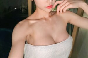 クレオパトラ、日本でAVデビュー