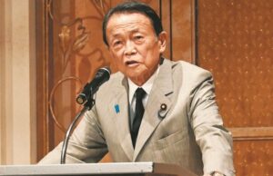 【画像】麻生太郎さん、魂が抜けてそうな姿で発見される