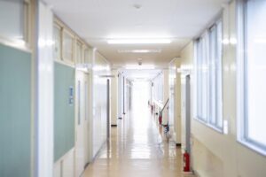 私立中学卒ワイ、公立出身の友達から公立中学校の闇を聞いて驚愕する