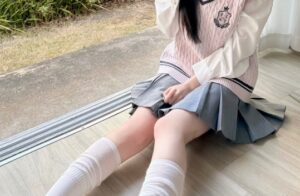【悲報】女さん「4年ぶりくらいのラーメン屋来たよ！」ﾊﾟｼｬﾘｗ