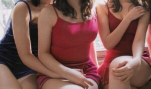 【画像】このジュニアアイドルさん、乳房の膨らみがえっちすぎwwwwwwww