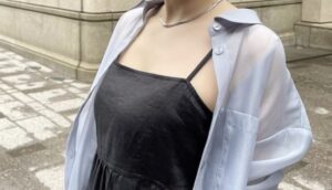 【画像】女子猟師、超巨大なイノシシを仕留めてしまうwww【画像あり】