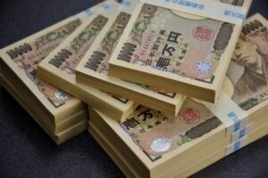 【朗報】クソ簡単に70万円貰えるバイト。発見される