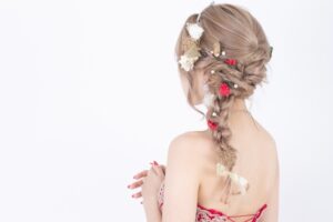 エルフの女（22）、逮捕される