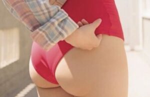 【画像】稲村亜美の全盛期の太もも、エッッッッッッッッッッッ