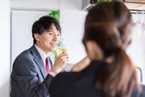女と会話する時にモテるコツを教えてくれ！！！