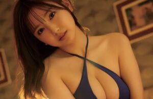 【画像】爆乳女優の沢口愛華さん、元マネージャーとのツーショットを投稿するも批判され削除したのに病む・・・