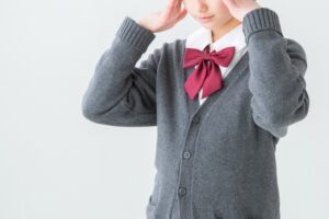 女子高生二人のおっぱいを揉み逃げした男の末路がこちらｗｗｗｗｗｗｗ