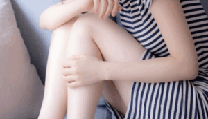 【画像】YOASOBIのikura、肉体がパンパンwwwwwww