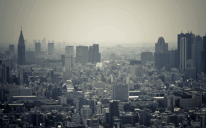 面接官『名古屋と横浜、どちらがより都会なのか答えよ』