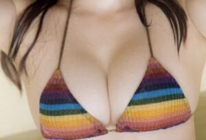 ソシャゲのヒロインさん、お乳がすごいことにwwwwwwww